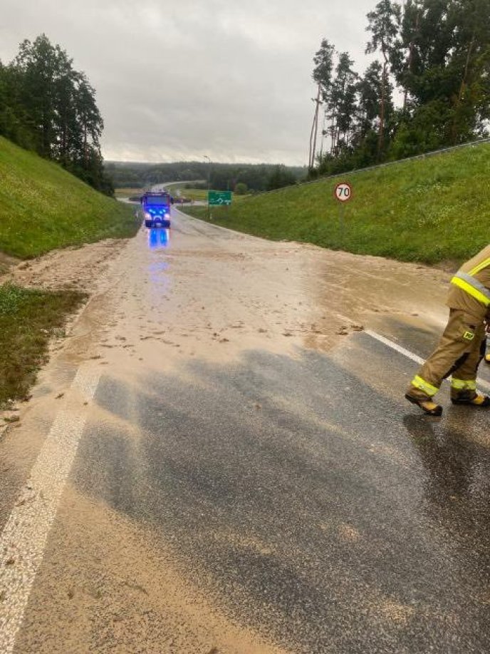 Gwałtowne burze i podtopienia w Powiecie Staszowskim